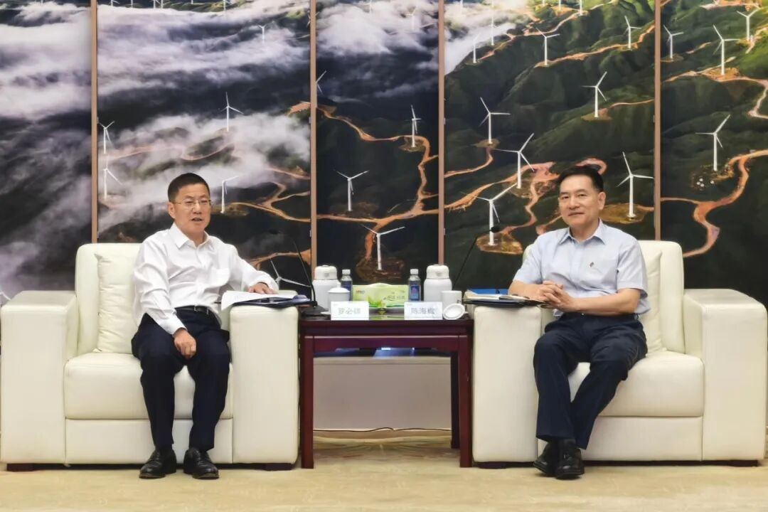中國(guó)能建羅必雄拜訪國(guó)家電投黨組成員、副總經(jīng)理陳海斌
